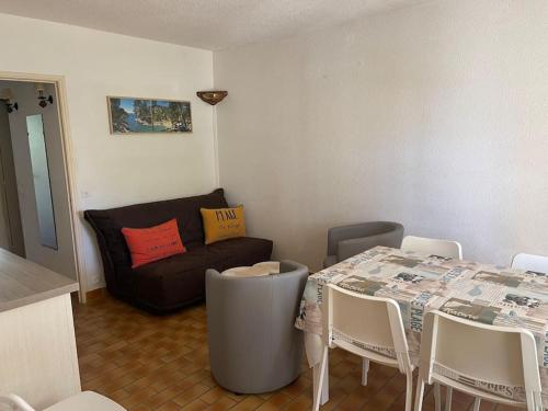 Appart-St Cyr sur Mer-La Madrague-4pers-Parking