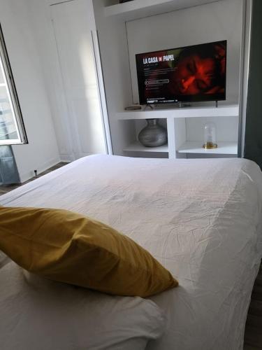 Appart' Studio cooconing RER A 10min NETFLIX