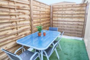 Appart T2 avec terrasse, parking et wifi