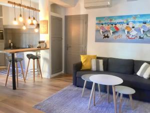 Appartement Appart' Vieil Antibes 17 Rue Thuret 06600 Antibes Provence-Alpes-Côte d\'Azur