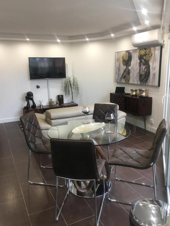 appartamento 2PC design in posizione ottima 10 Rue des Sœurs Munet, 06500 Menton