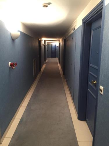 Appartamento in centro a Mentone vicino alla spiaggia Parcheggio privato INCLUSO!