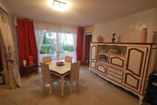Appartement 1 Chambre Petit Juas