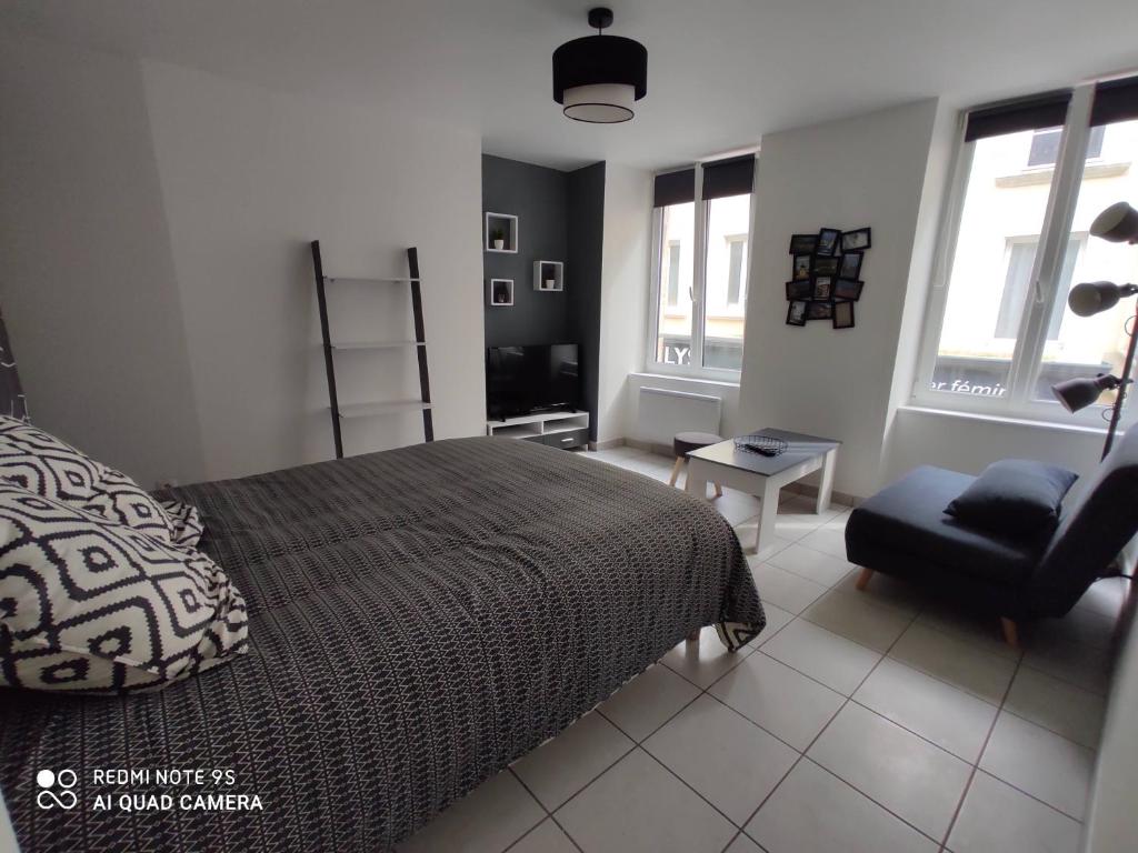 Appartement 1 Cherbourg centre avec NETFLIX et WIFI N°1 25 Rue au Blé, 50100 Cherbourg-en-Cotentin