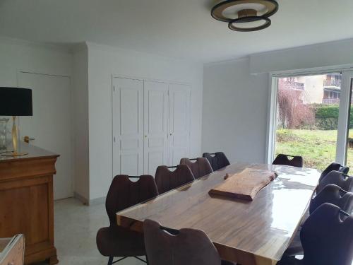 Appartement 150m2 - 5mn du téléphérique de l'Olympe - domaine des 3 vallées