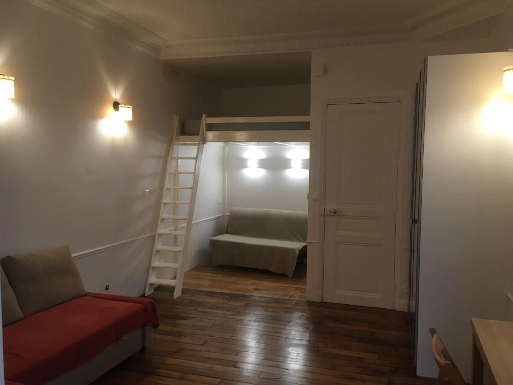 APPARTEMENT 15ième 28 Rue des Favorites, 75015 Paris