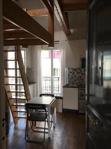 APPARTEMENT 15ième