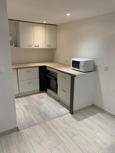 Appartement 1er Etage 42m2 hyper centre ville / parking gratuit