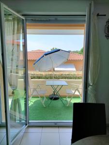 Appartement 2 chambres dans résidence avec piscine