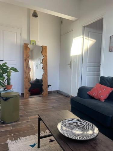 Appartement 2 pièces à 15 min De la Défense