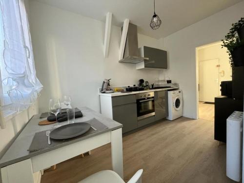 Appartement 2 pièces à proximité de l'Université