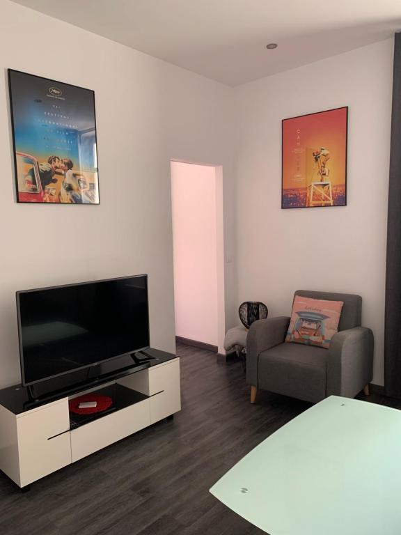Appartement 2 pièces centre ville Cannes 17 Rue Lycklama, 06400 Cannes