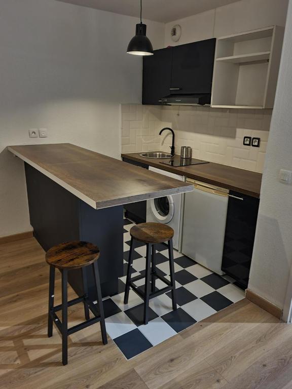 Appartement 2 pièces de Charme à d'Annemasse. 49 Avenue de Verdun, 74100 Annemasse