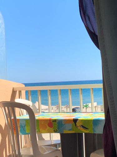 Appartement 2 pièces face à la mer