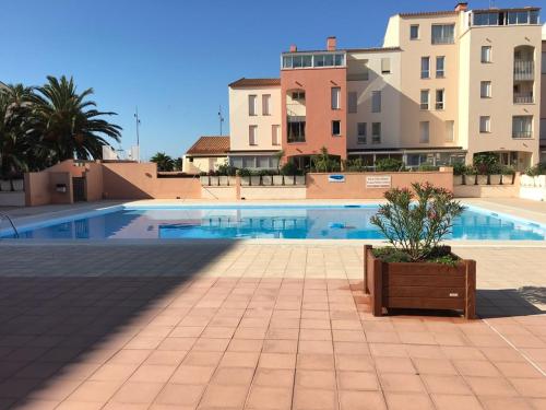 Appartement 2 pieces piscine
