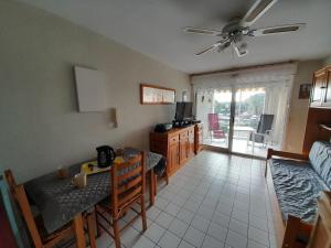 Appartement 2 pièces proche de la plage, au calme avec parking