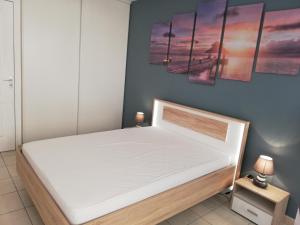 Appartement 2P et parking privé à 50m des plages.