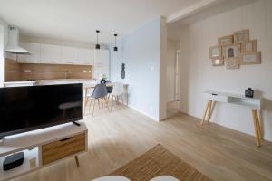 Appartement 3 chambres - Parking - Wifi - Buanderie - Jardin