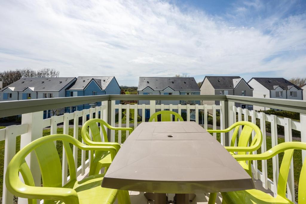 Appartement 3 étoiles 6 personnes les Orres 1800 05200 Les Orres