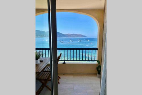 Appartement 3 pers sur la plage, accès direct mer
