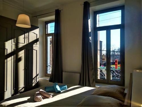 Appartement 3 personnes - Lumineux, spacieux et agréable - Vue sur Parc arboré - 5 min à pied de l'hypercentre Montauban