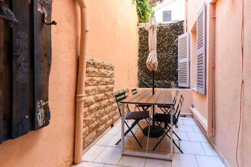 Appartement Appartement 3 pièces avec terrasse Cannes 5 Rue Louis Perrissol 06400 Cannes