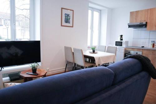 Appartement 3 pièces rénové lumineux calme parking