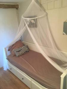 Appartement 300 m plage et port