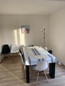 Appartement 3p, 72m2, centre ville, parking privé tout confort