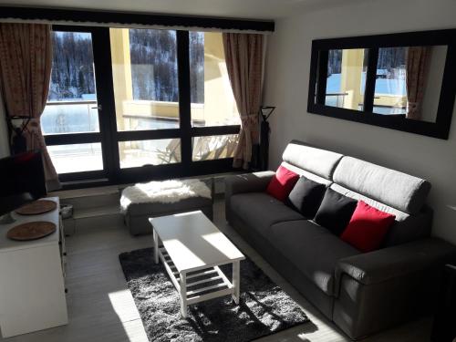 Appartement 4/6 pers plein sud. Front de neige