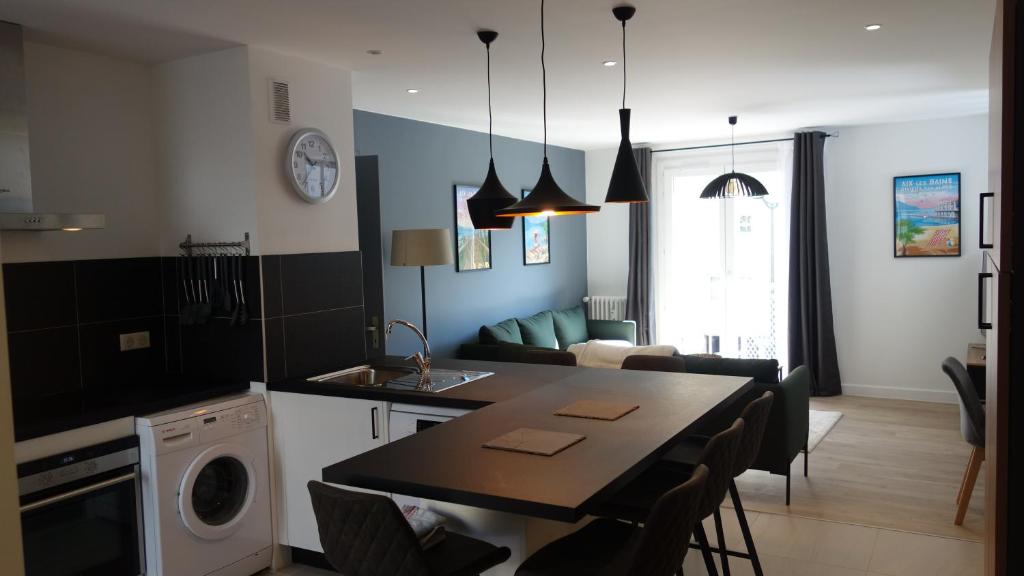 Appartement 4 étoiles tout confort - Centre AIX - Victoria Edelweiss 32 Avenue Victoria, 73100 Aix-les-Bains