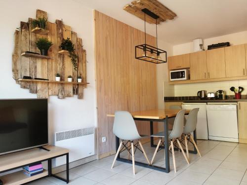 Appartement 4 personnes Les Orres 1800 au pied des pistes