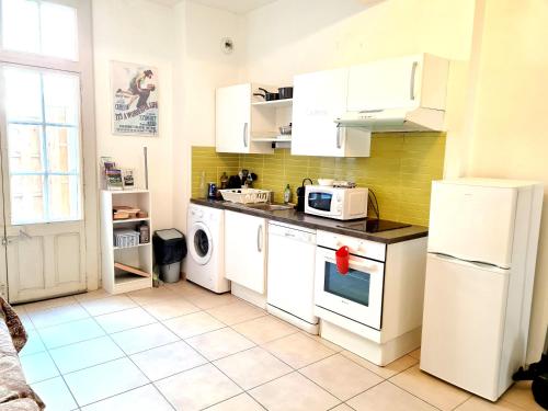 Appartement 4 voyageurs avec terrasse WIFI
