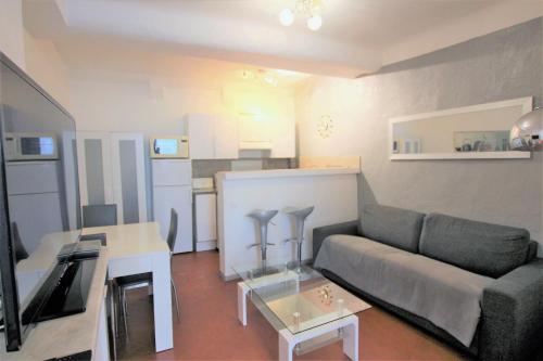 Appartement 45 m2 en duplex au coeur de cannes, à 4 minutes de la mer
