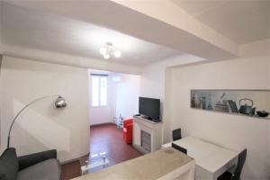 Appartement 45 m2 en duplex au coeur de cannes, à 4 minutes de la mer