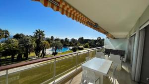 APPARTEMENT 45m2, VUE MER, GRANDE TERRASSE