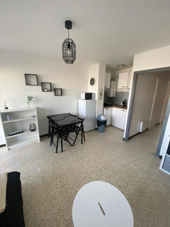 Appartement 50m2 en duplex 30 Place du Repausset, 30240 Le Grau-du-Roi