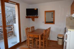 Appartement Appartement 6 personnes - Les Chalets de Bois Méan Bât. D - Station Orres1800 Route de Bois Méan 05200 Les Orres Provence-Alpes-Côte d\'Azur