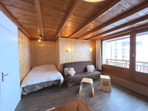 Appartement 6 places, superbe vue face à la montagne, 50m des pistes