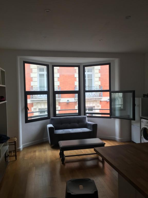 Appartement 67 M2 COMEDIE Centre Ville MONTPELLIER 6 Rue du Clos René, 34000 Montpellier