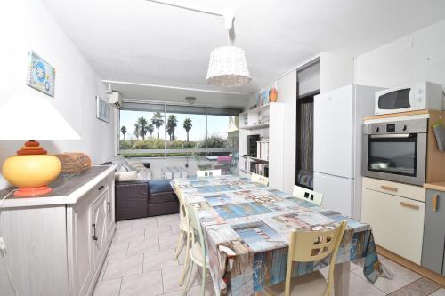Appartement 8 couchages front de mer le Chabian