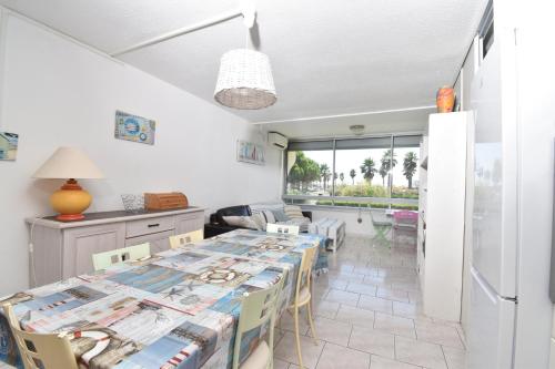 Appartement 8 couchages front de mer le Chabian
