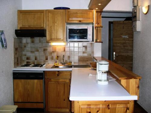 Appartement 8 pers. centre-village 69130