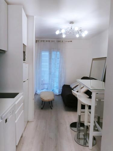 Appartement à 1 minute de monaco.