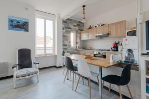 Appartement a 200m du chateau et du port