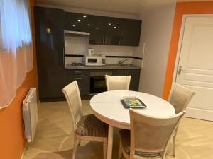 Appartement à 50m de la mer