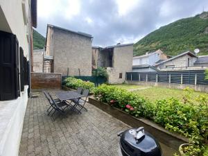 Appartement à Auzat au pied du Montcalm