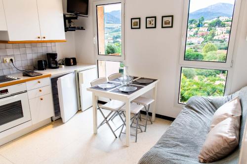 Appartement À Collioure Vue Montagne Parking – Maison EMMA