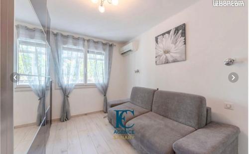 Appartement à côté de la mer