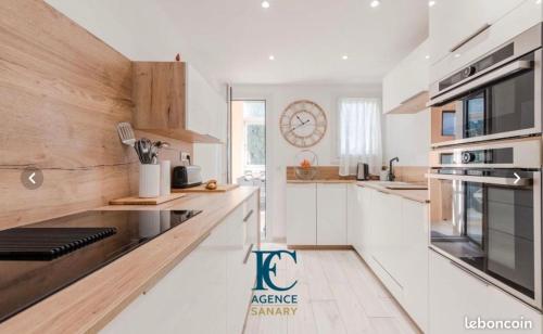 Appartement à côté de la mer